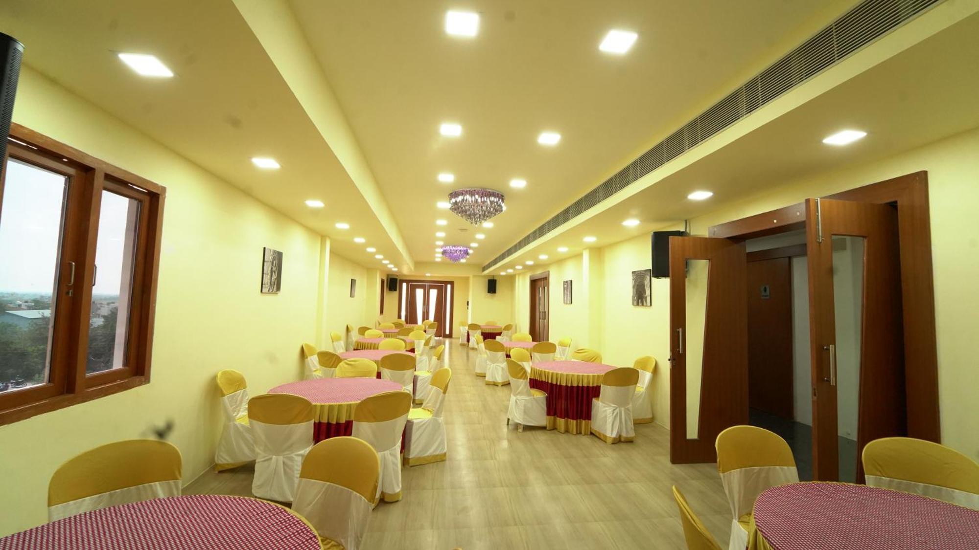 Kfour Apartment & Hotels Private Limited Madurai Esterno foto