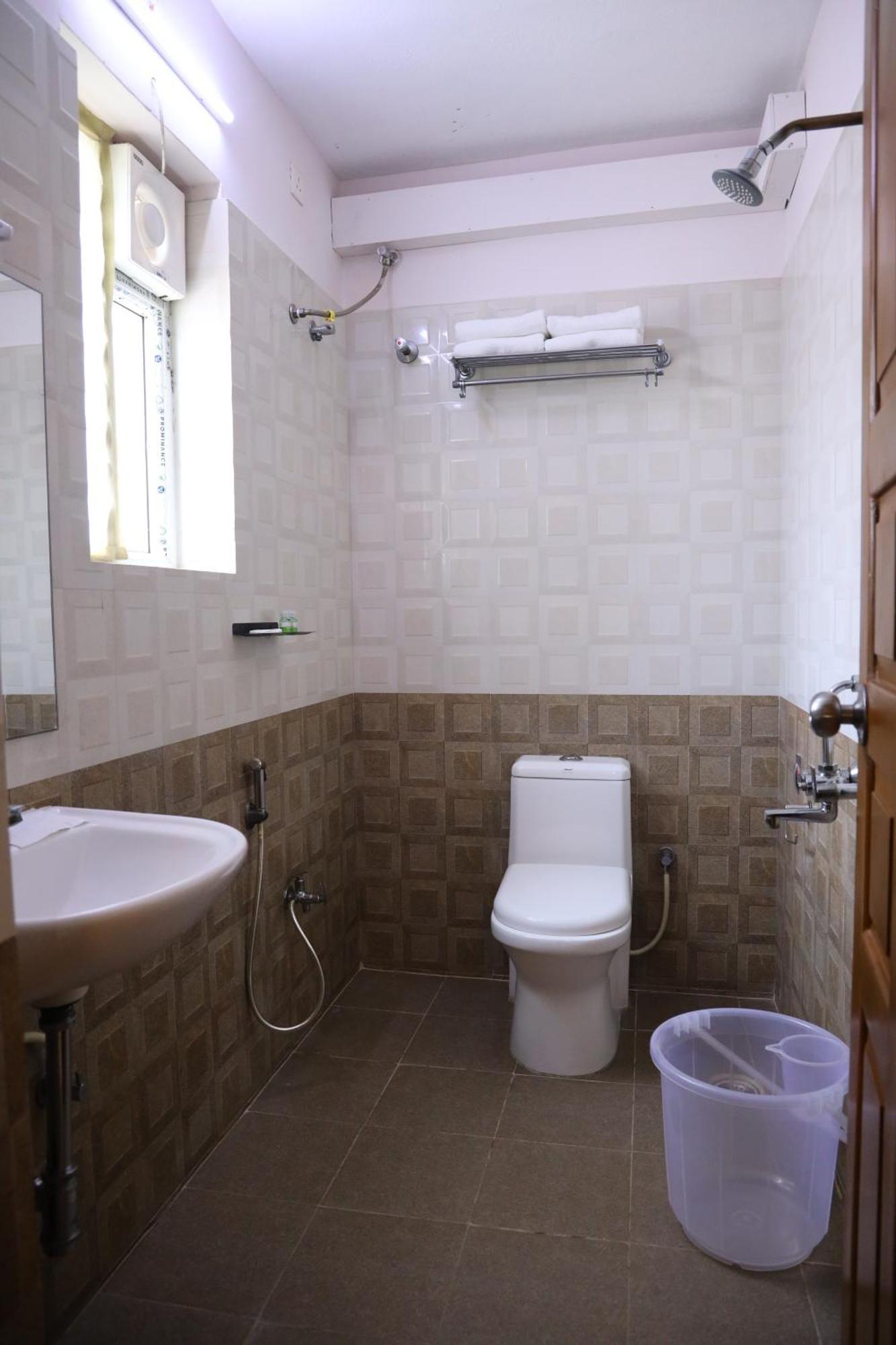 Kfour Apartment & Hotels Private Limited Madurai Esterno foto
