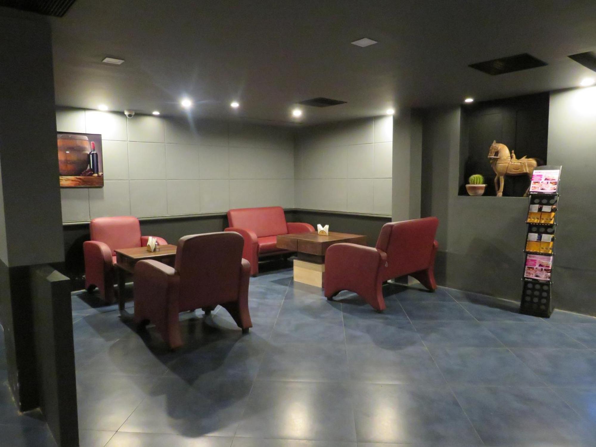 Kfour Apartment & Hotels Private Limited Madurai Esterno foto